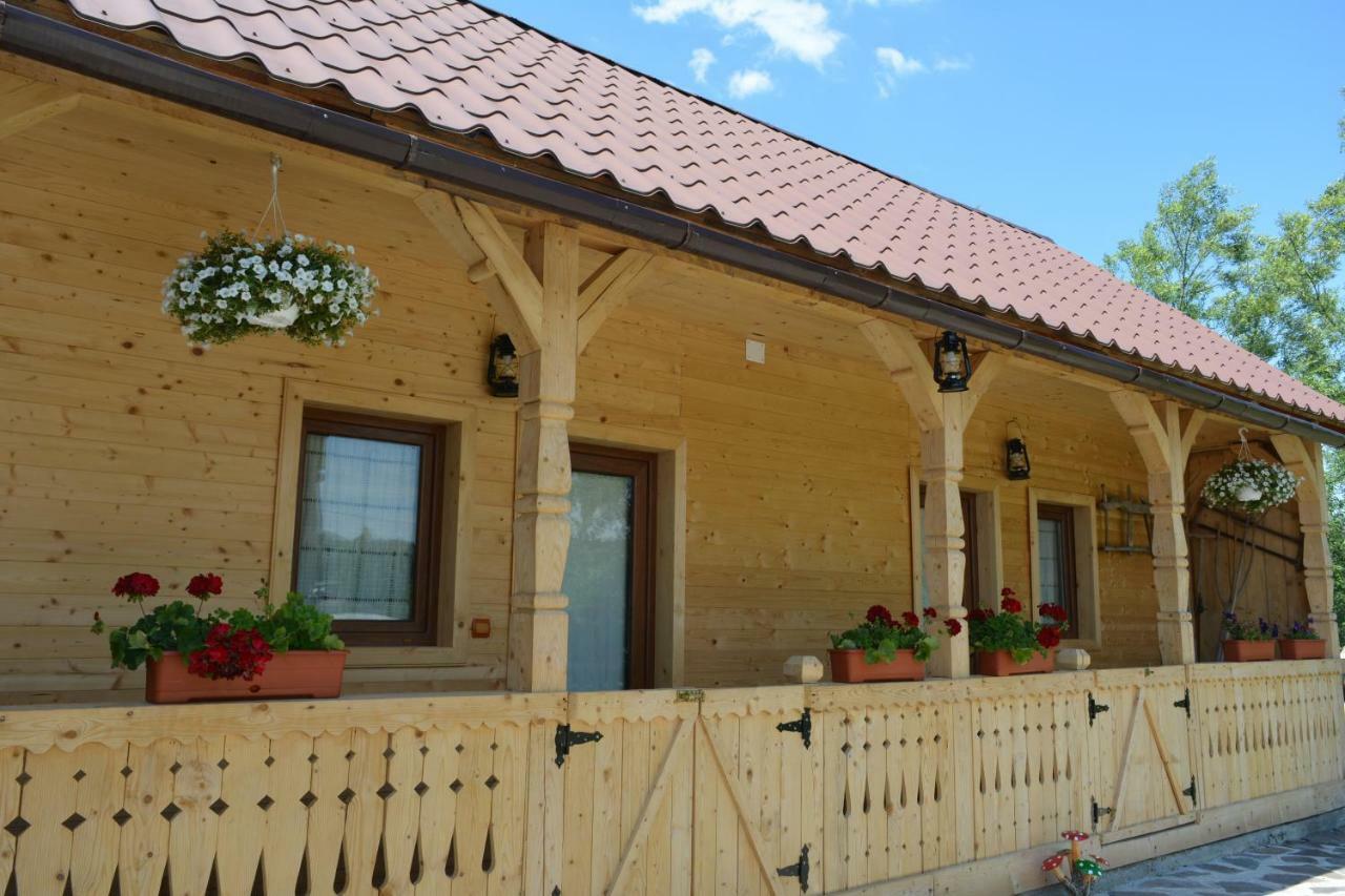 Acasa in Maramures Feresti Bagian luar foto
